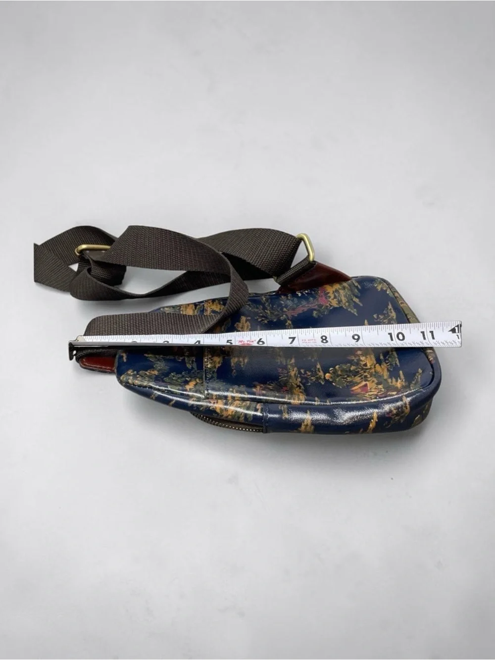 Patricia Nash Kent Countryside Leather Louetta Sling Bag Navy Fox Hunt